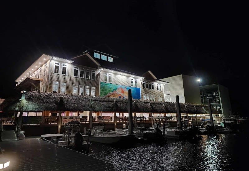 Night shot of the store at Steinhatchee Marina