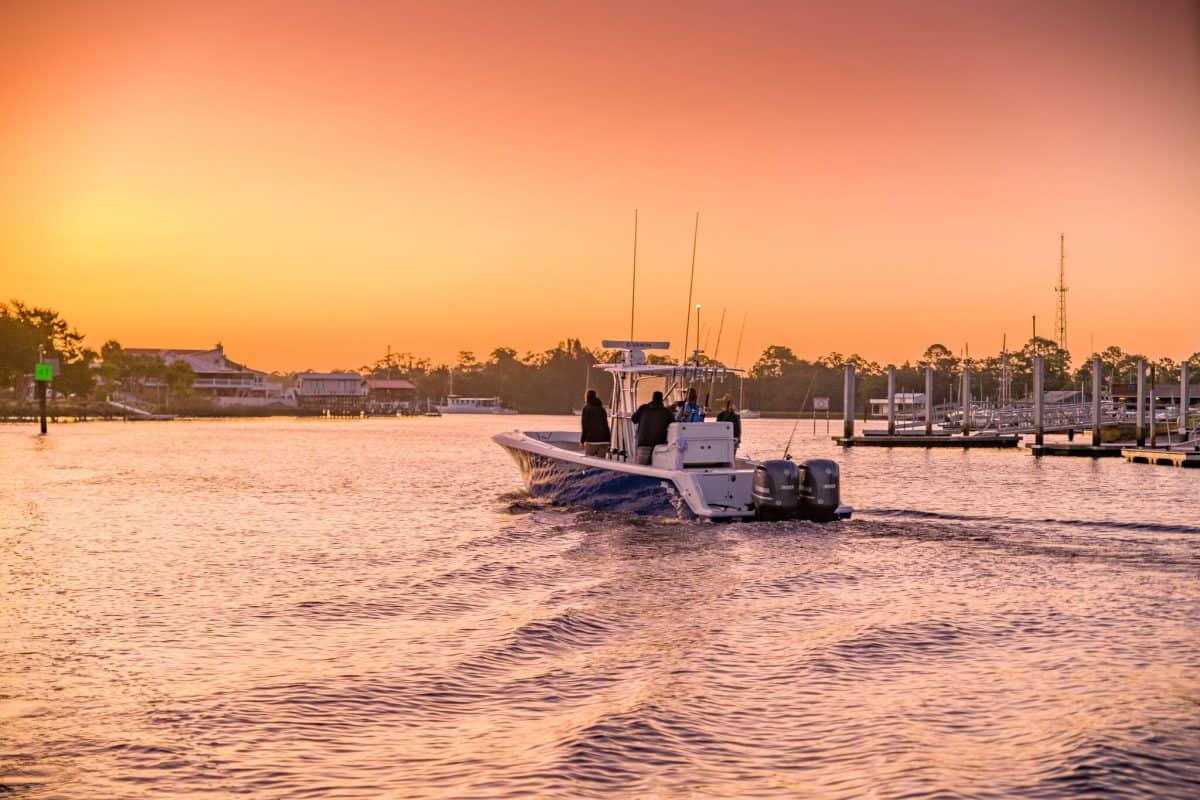 Boat leaving out early in the morning from Steinhatchee Marina